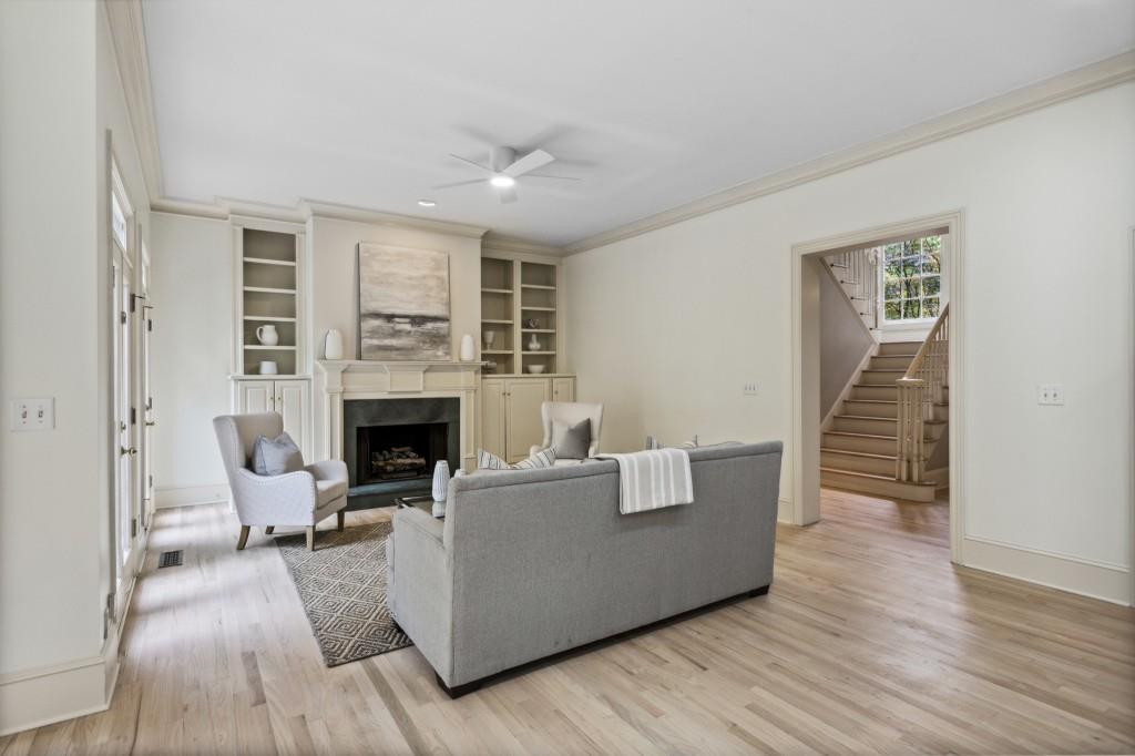 33 Habersham Cove Drive NW