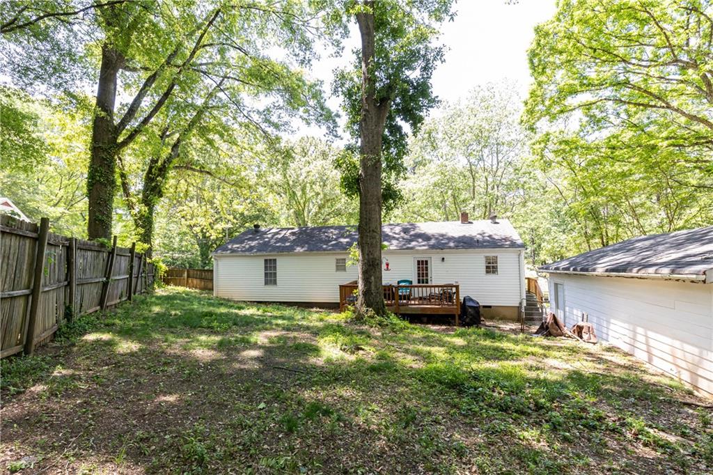 2064 White Oak Circle NW