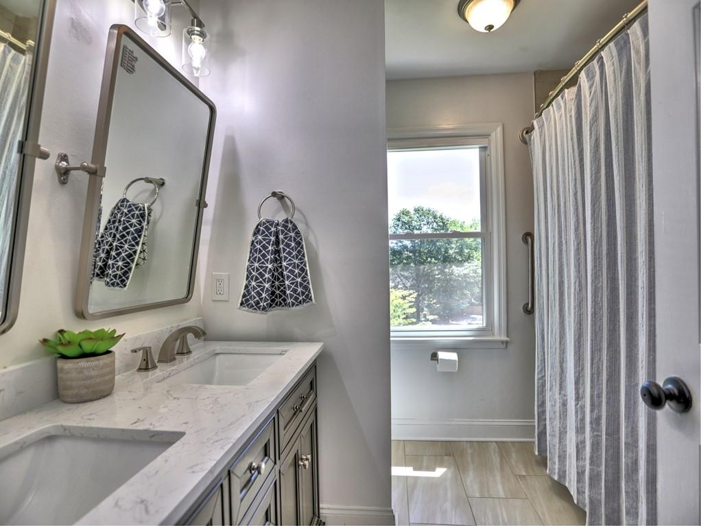 1613 Nuthatch Court