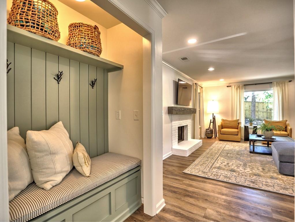 1613 Nuthatch Court