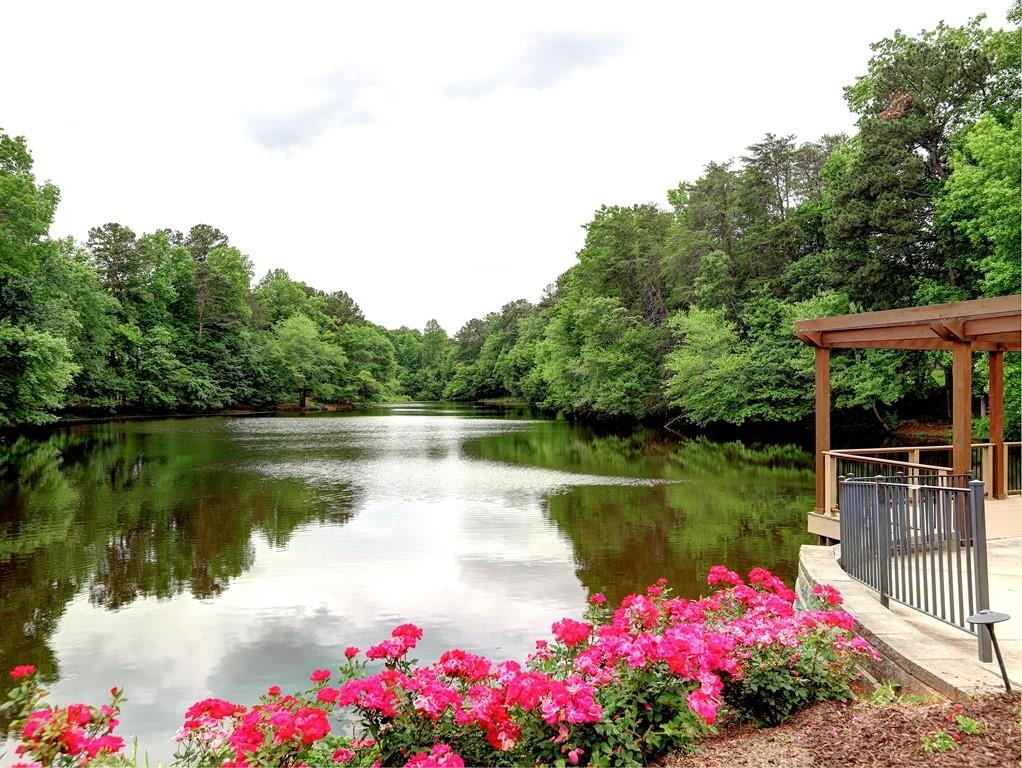 1613 Nuthatch Court