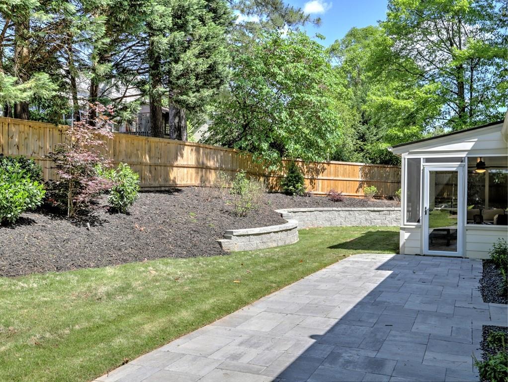 1613 Nuthatch Court