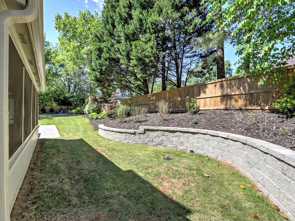 1613 Nuthatch Court