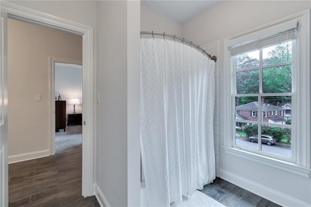 3356 Mathieson Drive NE