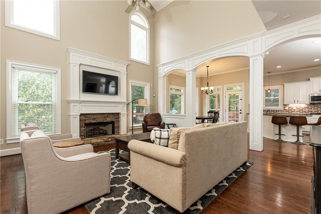 1150 Austin Glen Drive