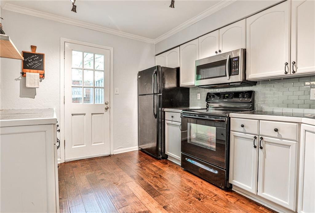 5 Kings Tavern Place NW