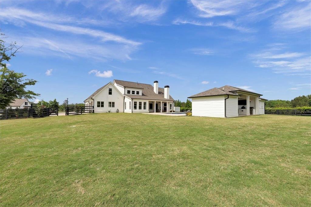 203 CREEKSTONE Court