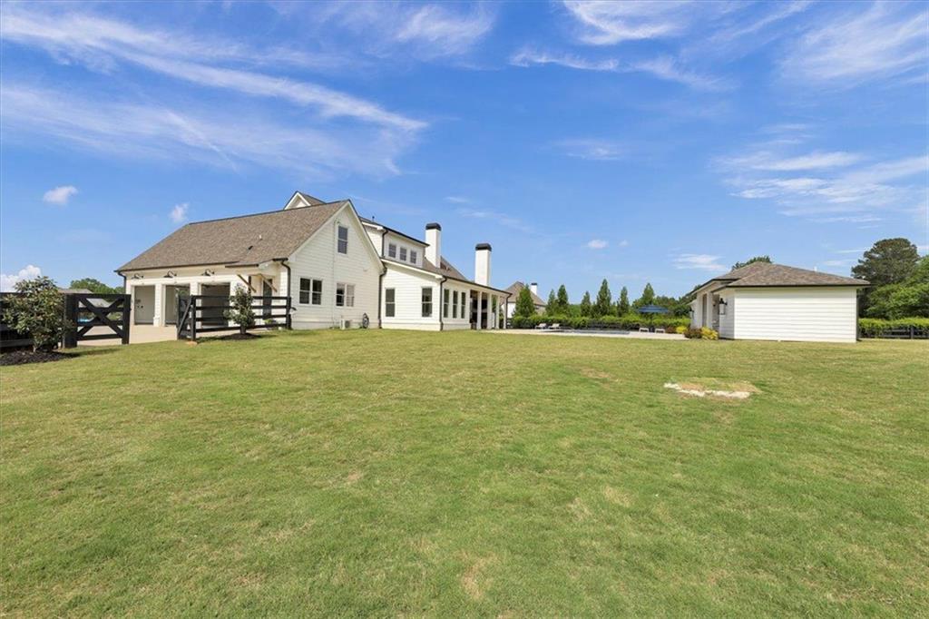 203 CREEKSTONE Court