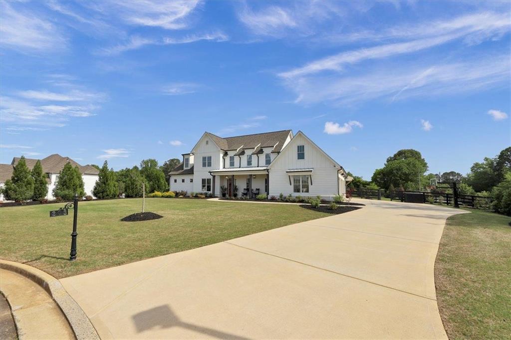 203 CREEKSTONE Court