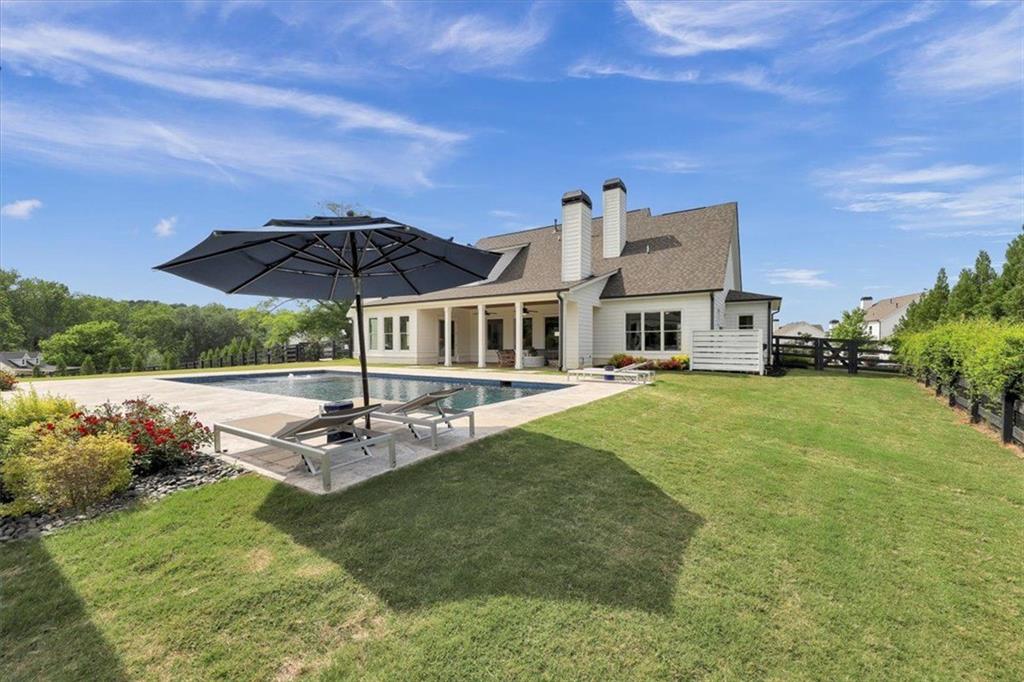 203 CREEKSTONE Court