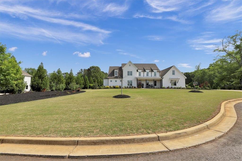 203 CREEKSTONE Court