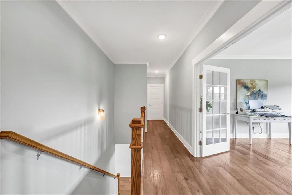203 CREEKSTONE Court