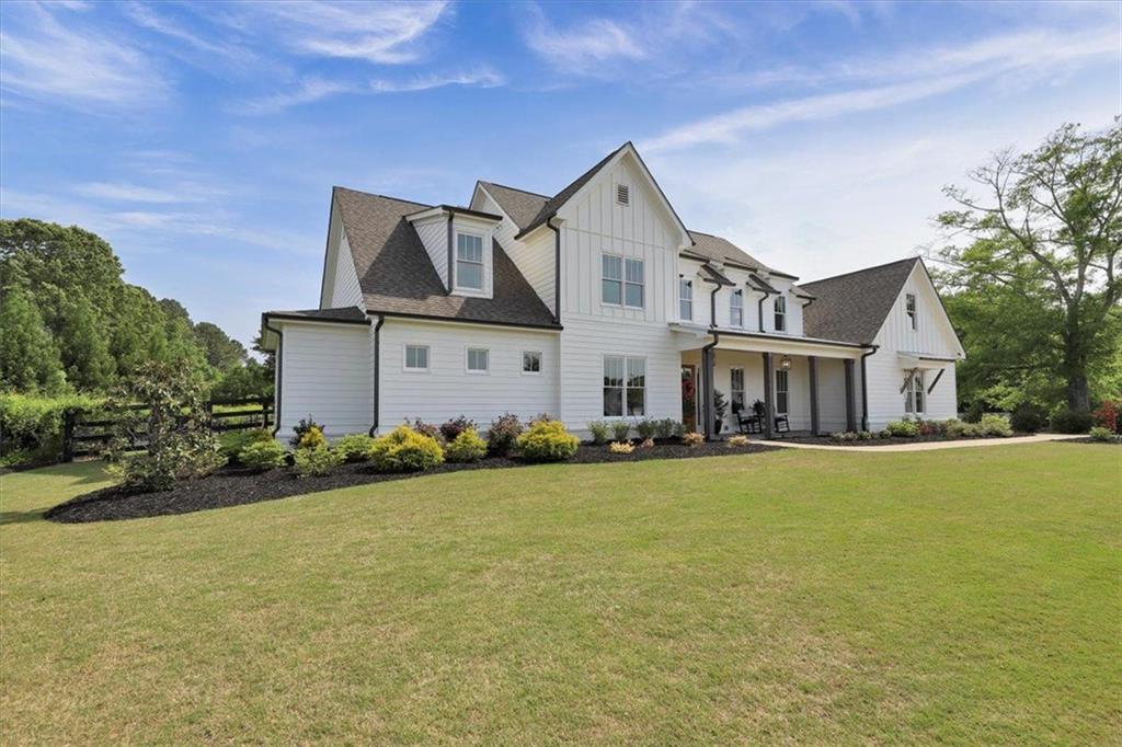 203 CREEKSTONE Court