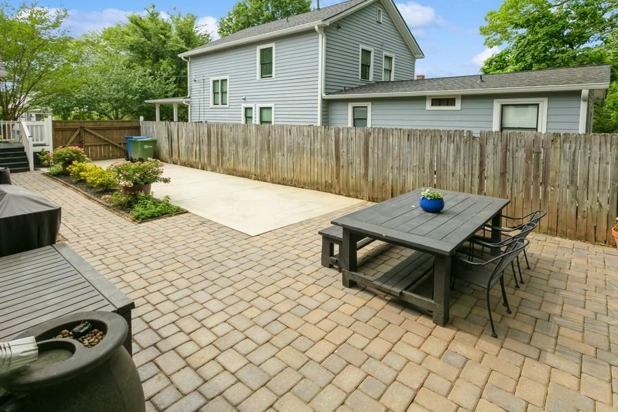 79 HOWELL Street NE