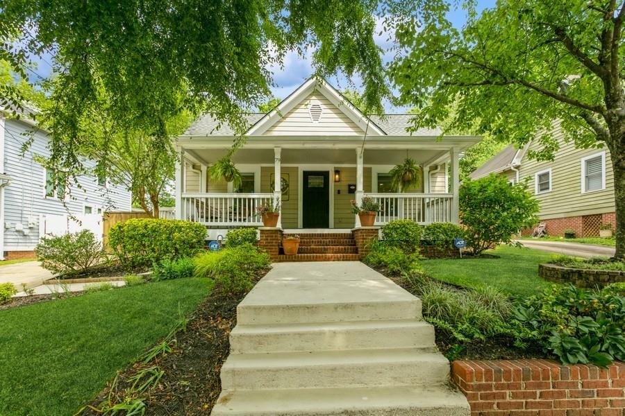 79 HOWELL Street NE