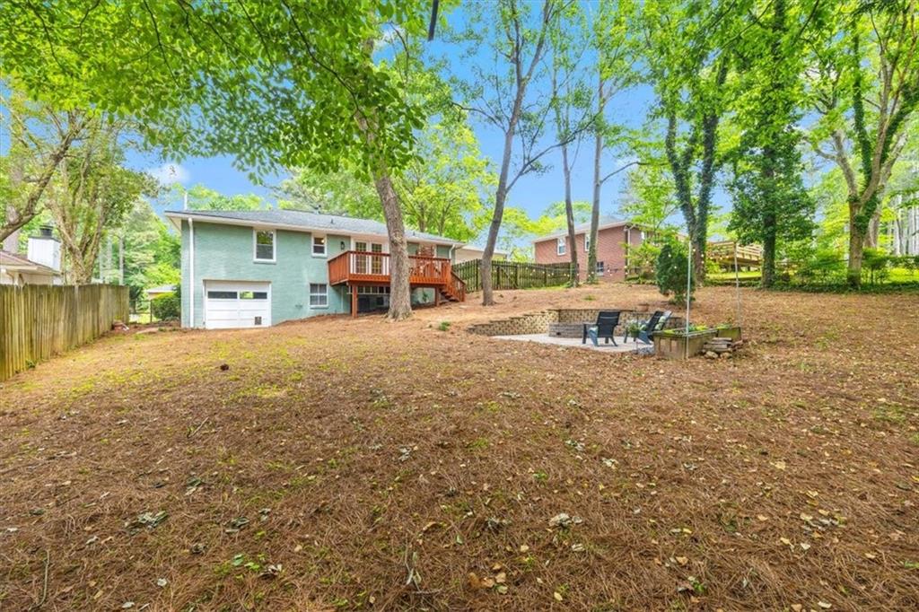 2872 Hillside Road SE