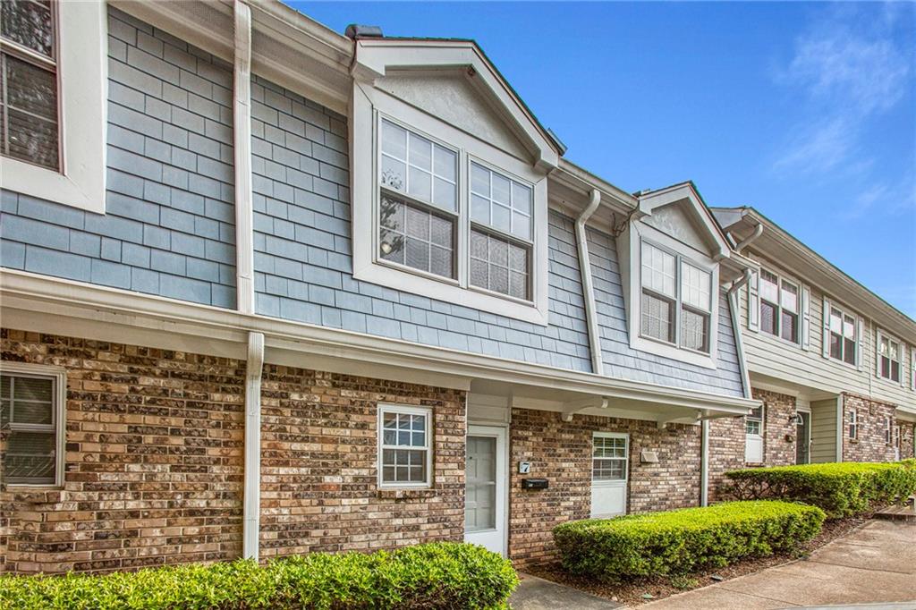 307 Adair Street Unit H7