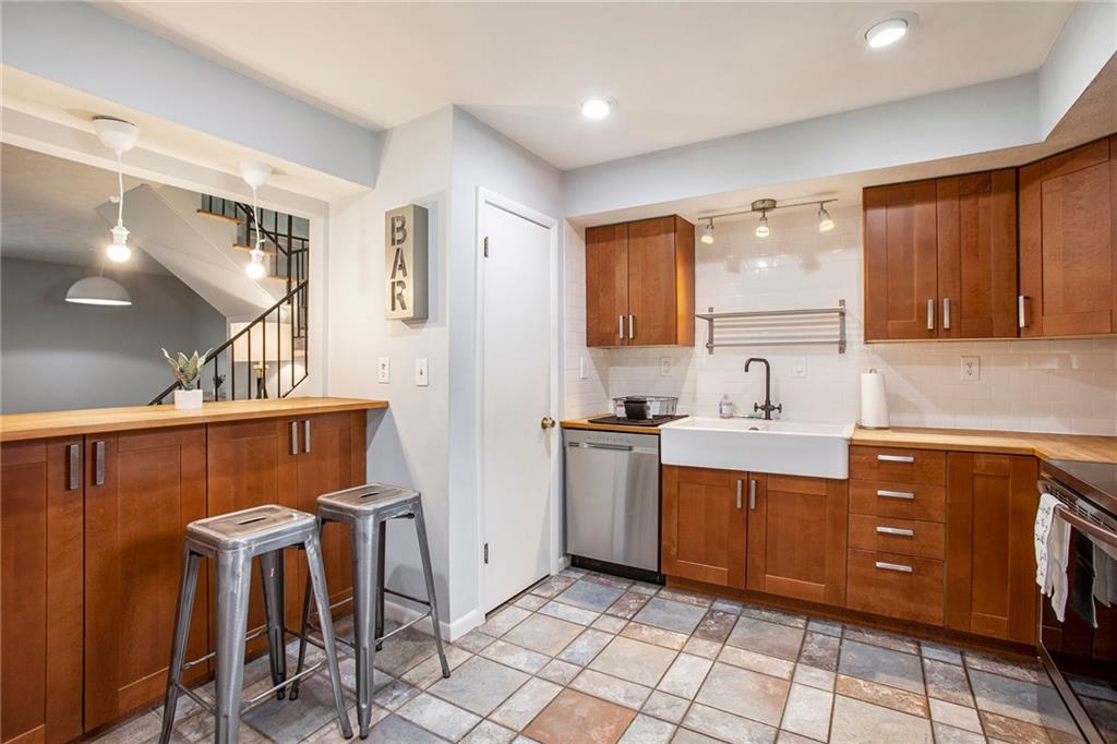 307 Adair Street Unit H7