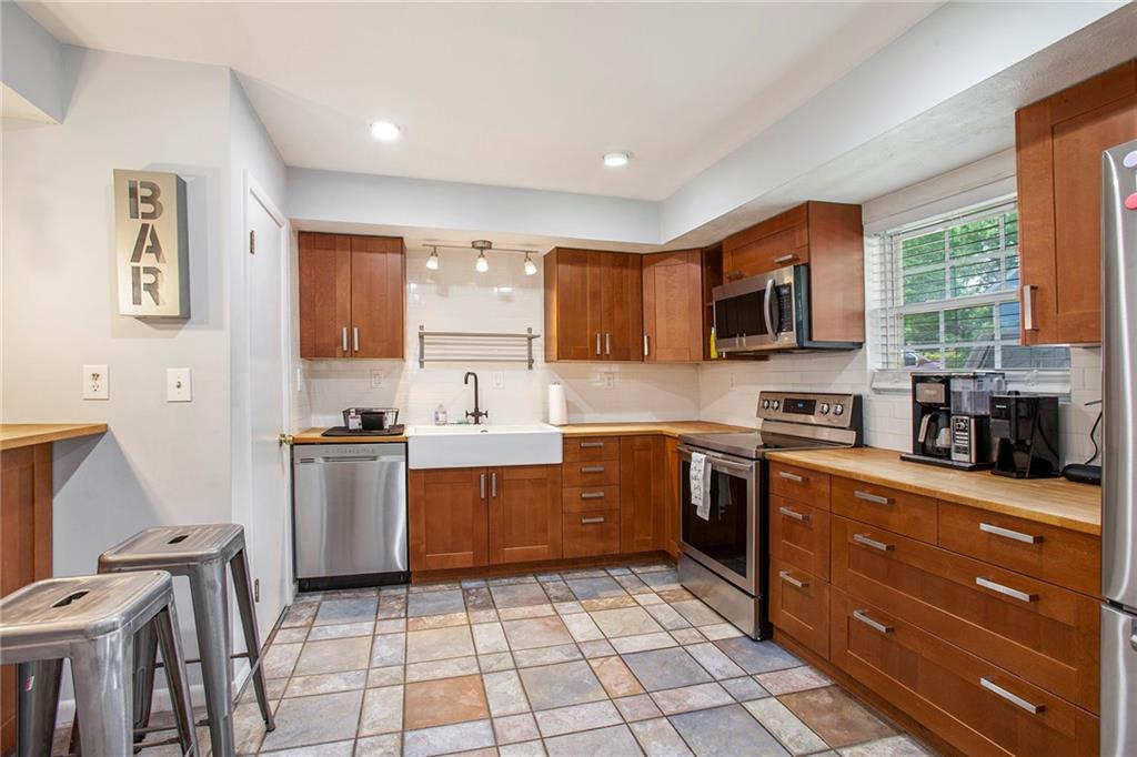 307 Adair Street Unit H7