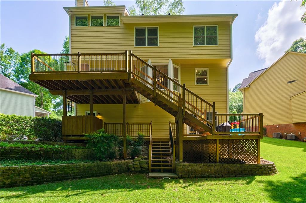 2490 Woodbrook Court