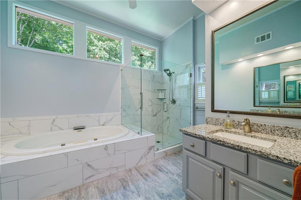 2490 Woodbrook Court