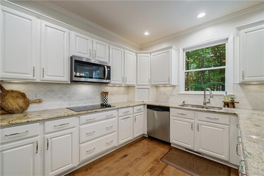 2490 Woodbrook Court