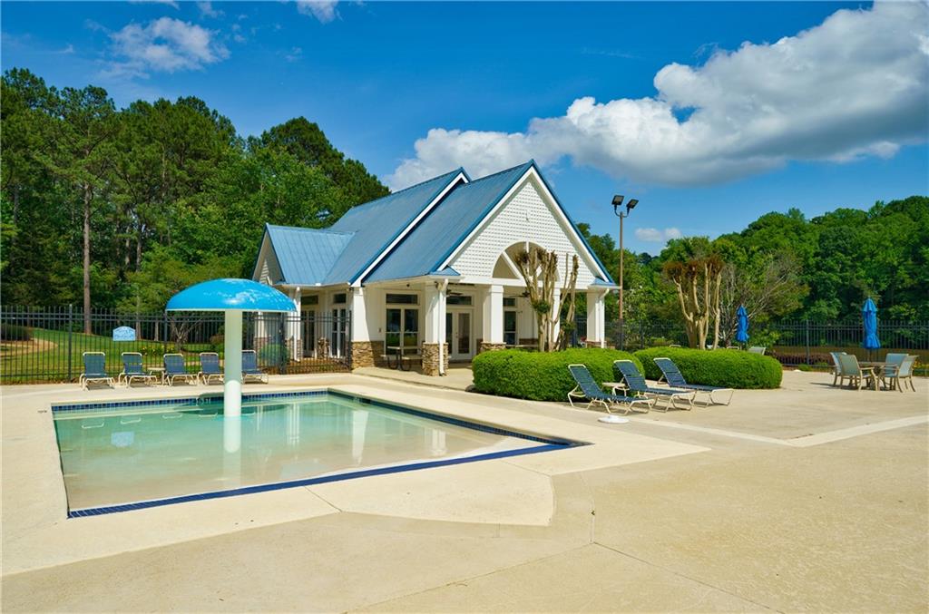 2490 Woodbrook Court