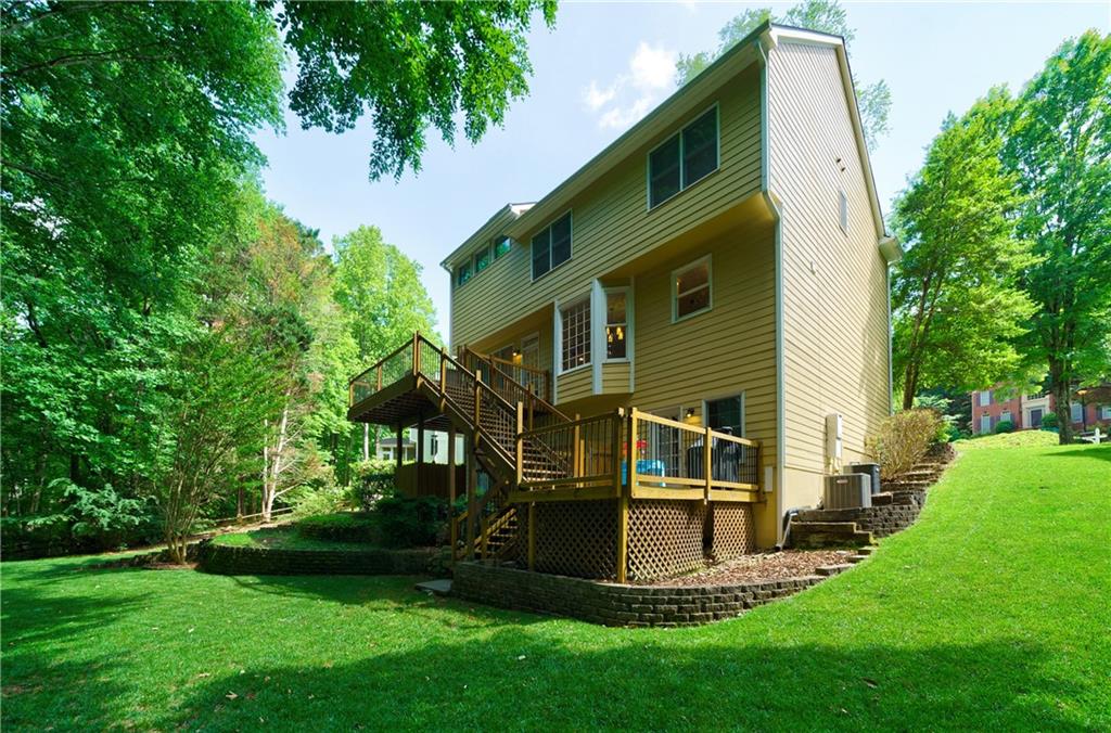 2490 Woodbrook Court