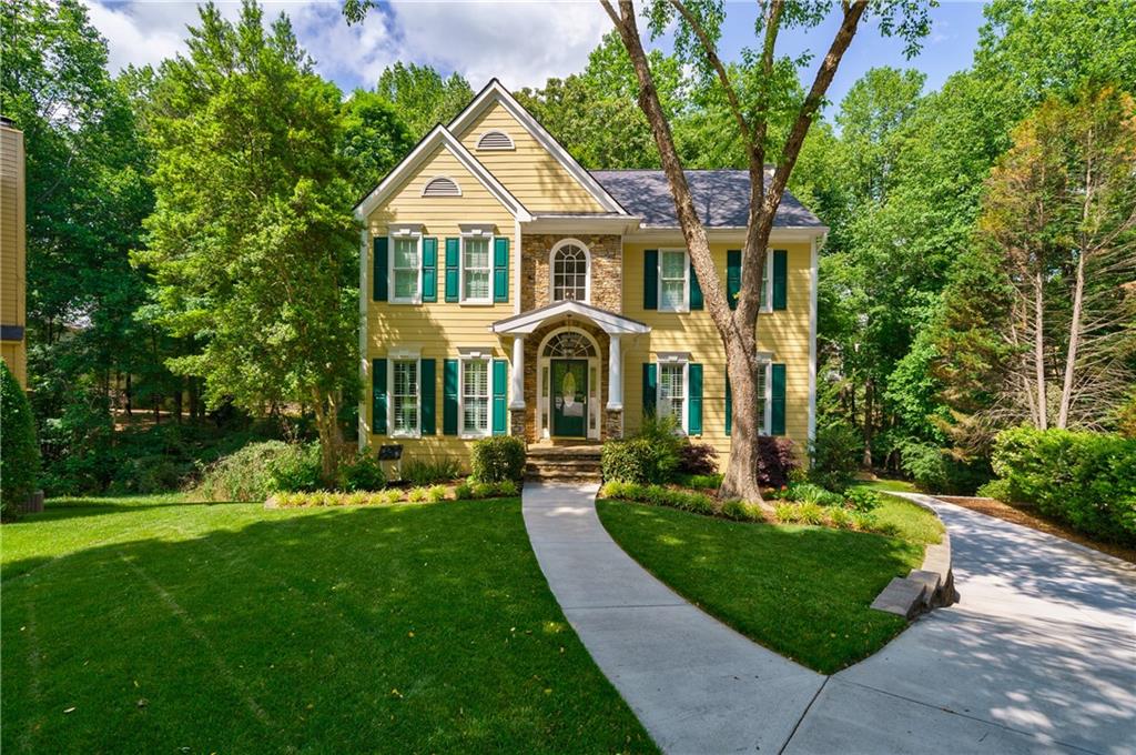 2490 Woodbrook Court