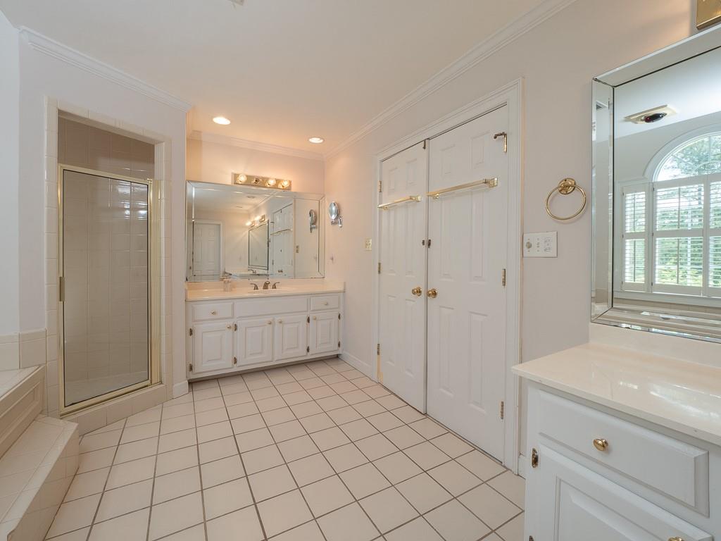 3636 Blakeford Way