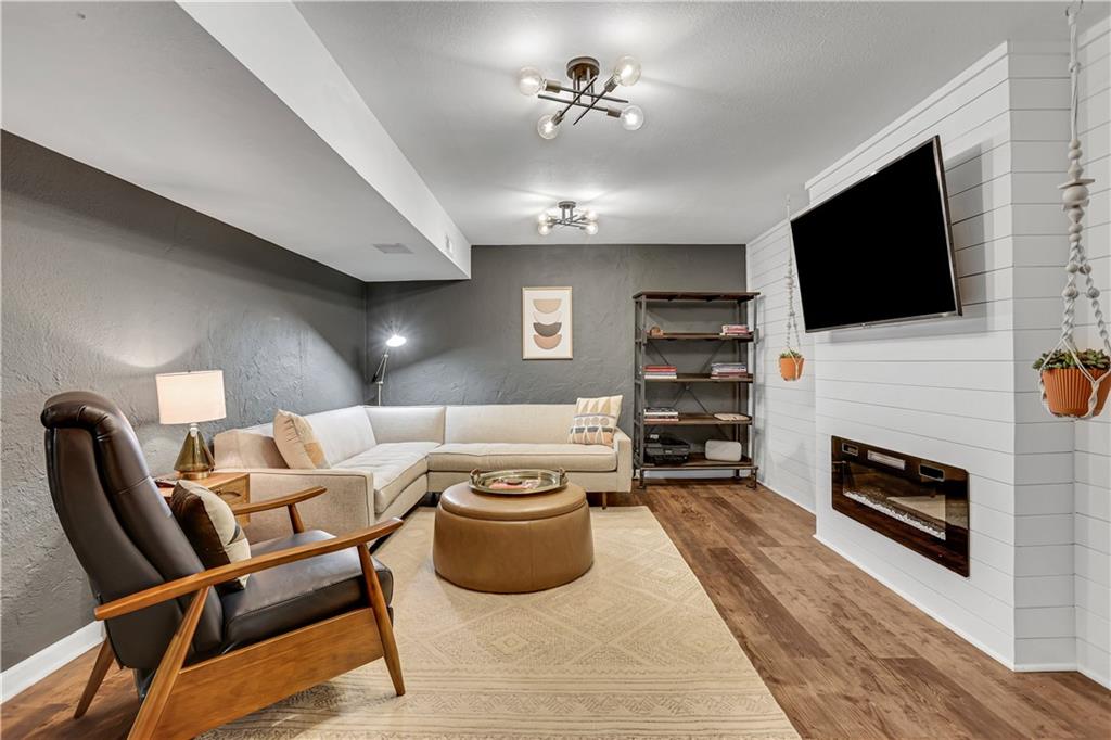 1224 Laurel Summit Drive SE
