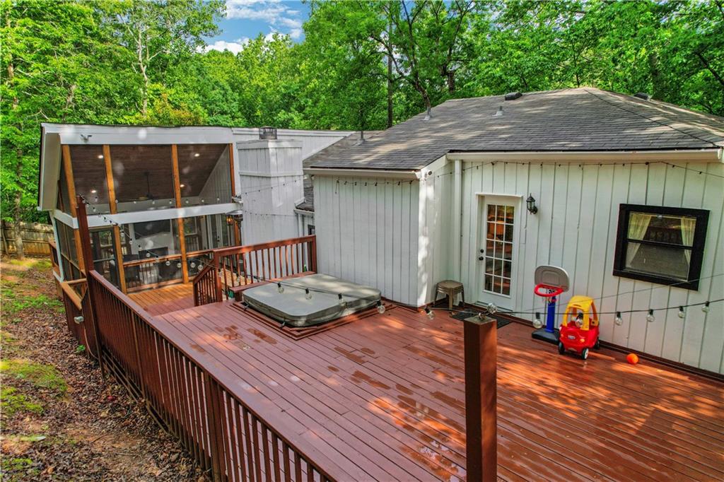 1224 Laurel Summit Drive SE