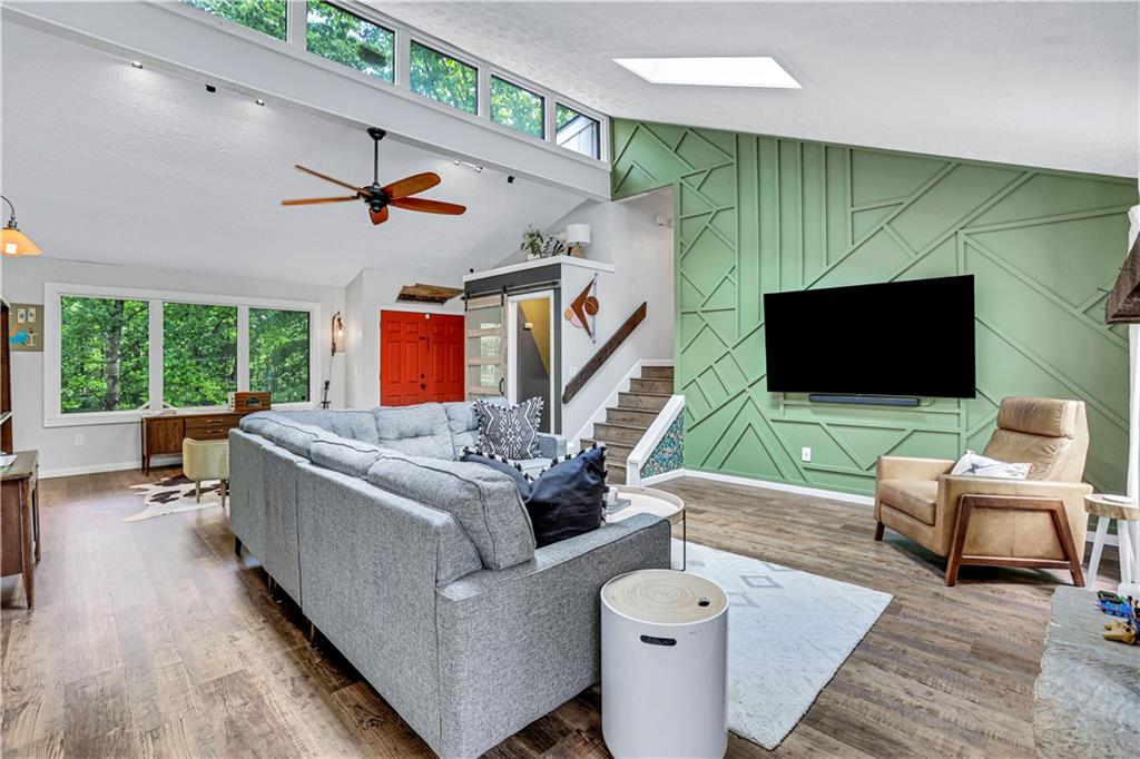 1224 Laurel Summit Drive SE