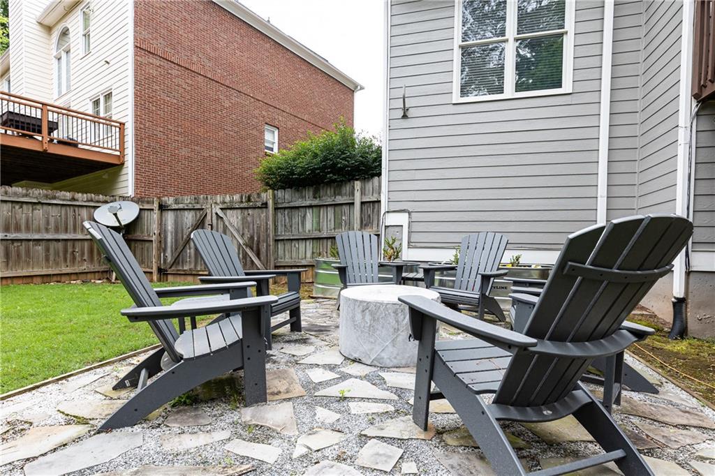 2450 Tyne Terrace SE