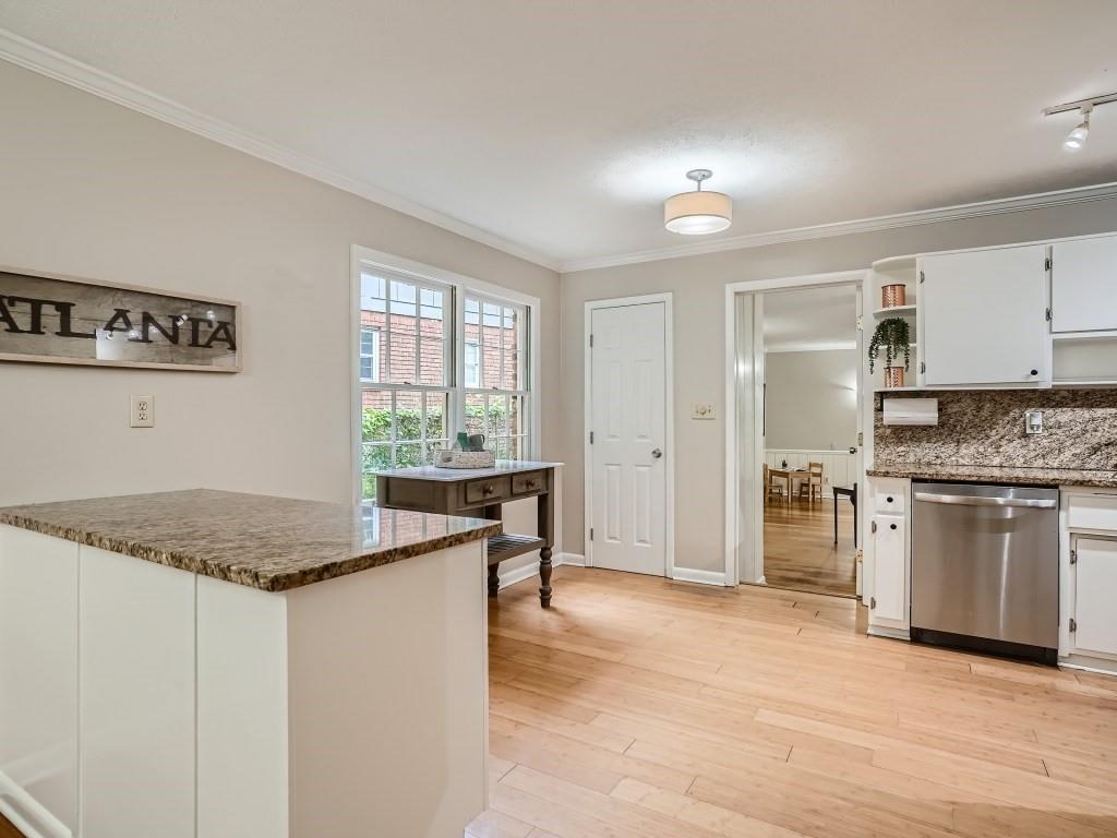 2586 Laurel Ridge Drive