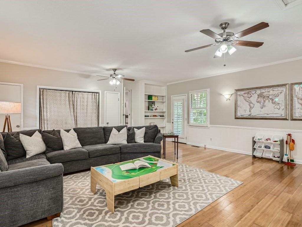 2586 Laurel Ridge Drive