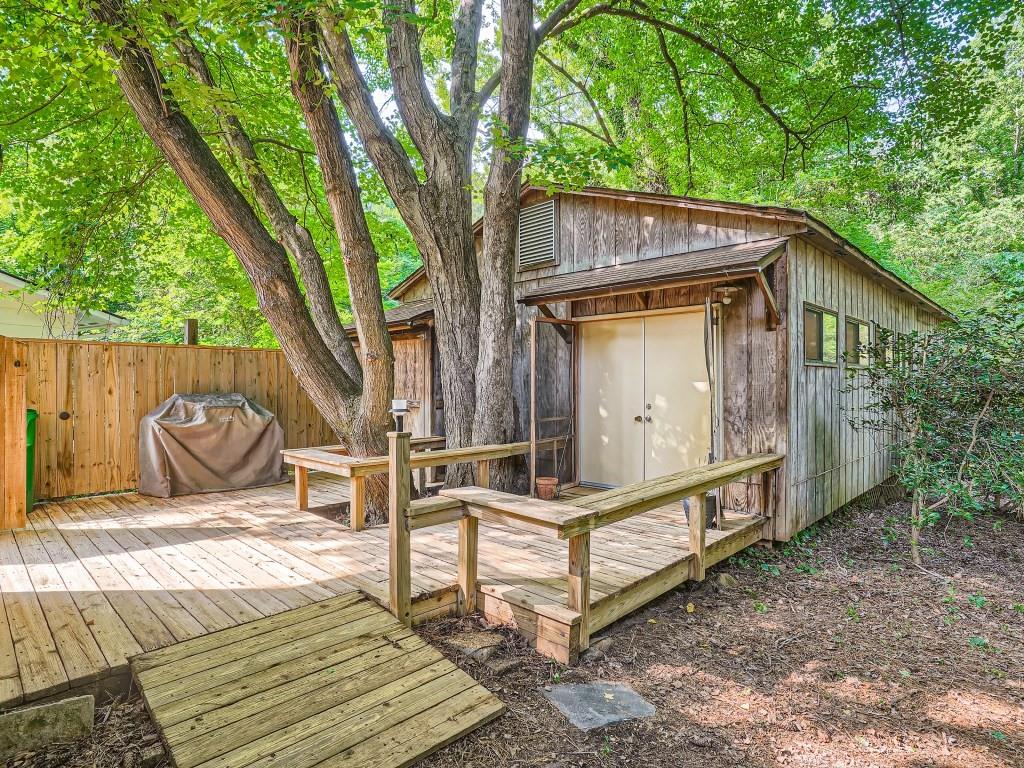 2586 Laurel Ridge Drive