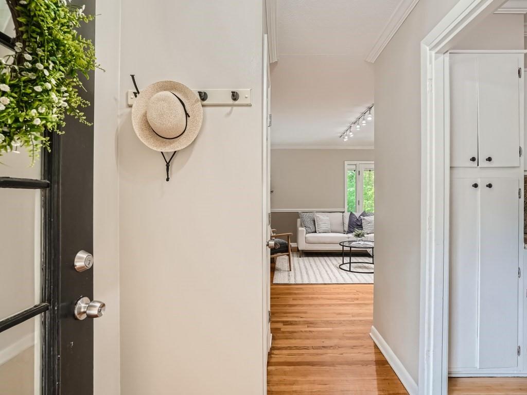 2586 Laurel Ridge Drive