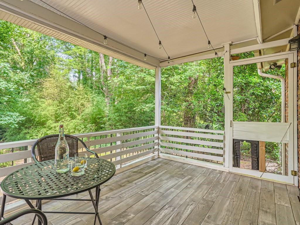 2586 Laurel Ridge Drive