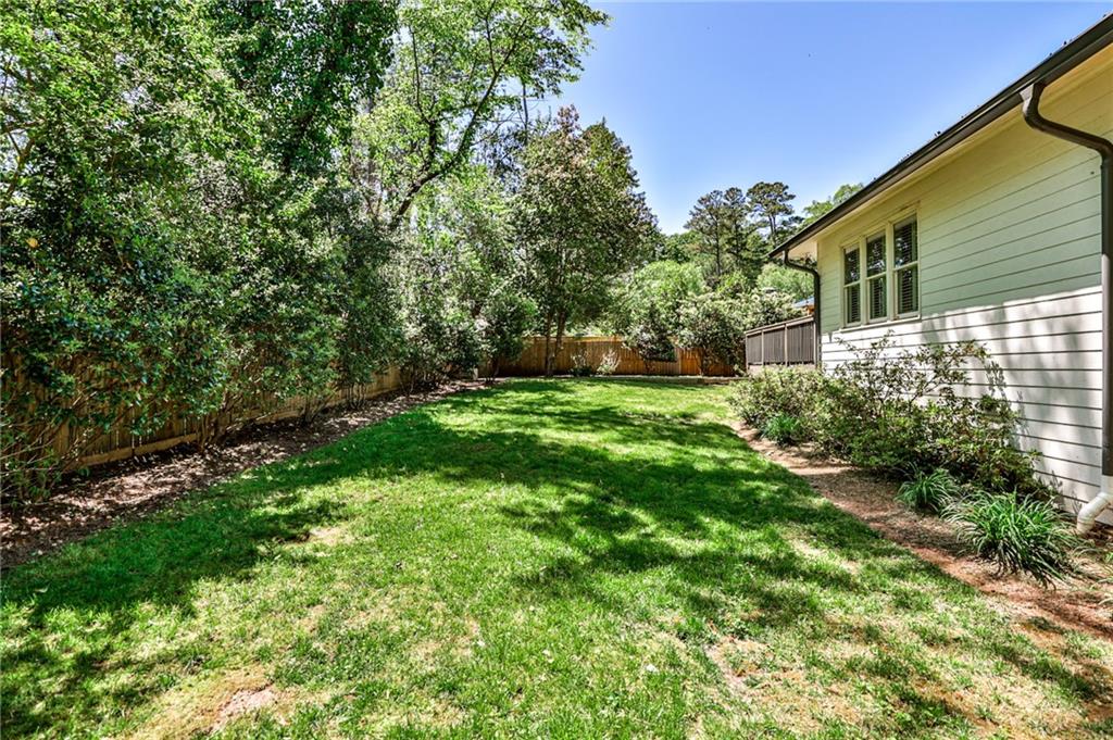 501 Carolwood Lane