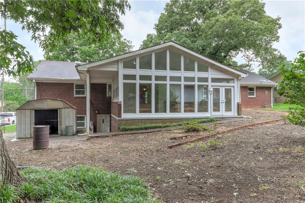 5493 Laurel Lane NW