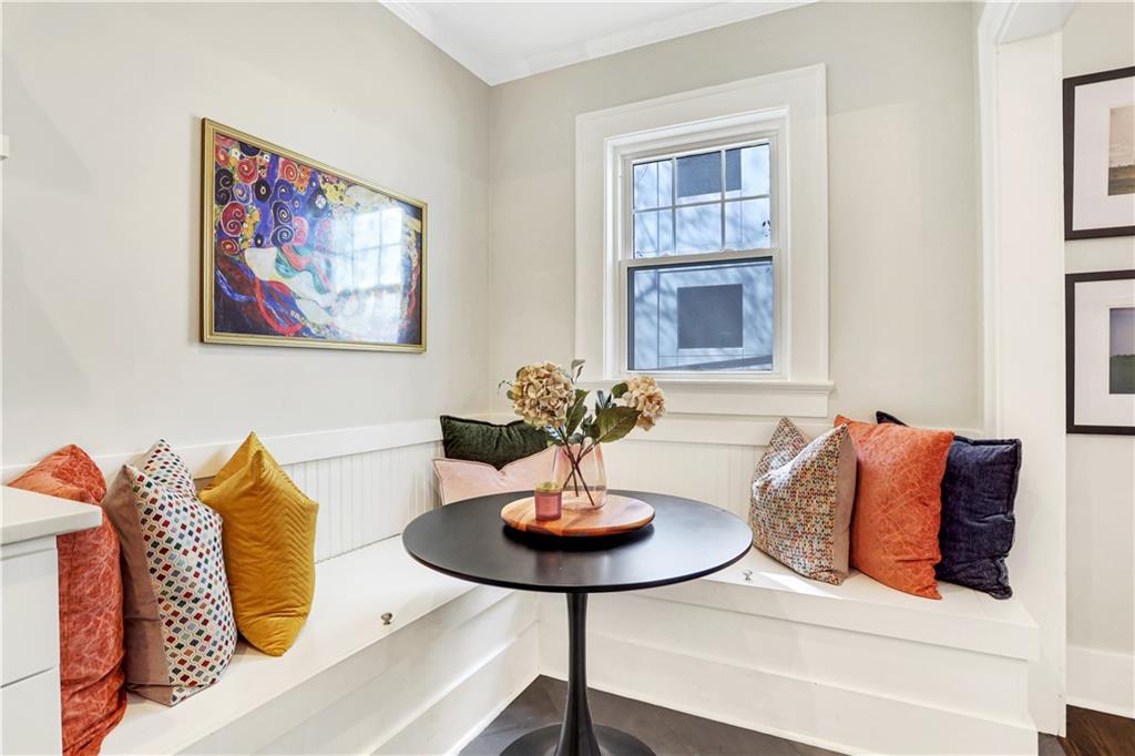 242 12th Street NE Unit 16