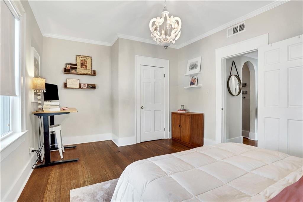 242 12th Street NE Unit 16