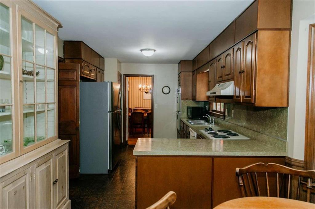 2610 Kings Lake Court