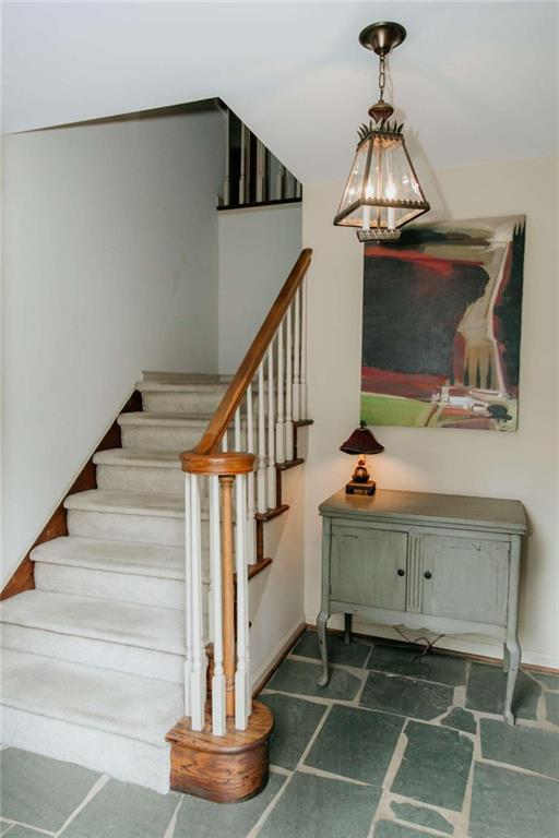 2610 Kings Lake Court