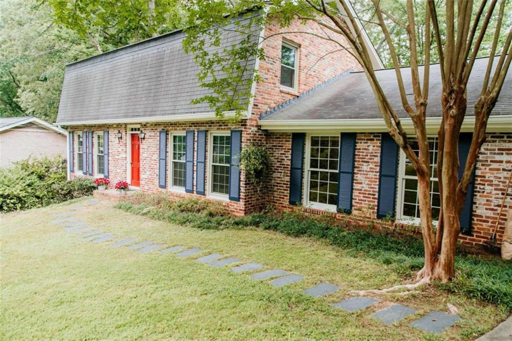 2610 Kings Lake Court