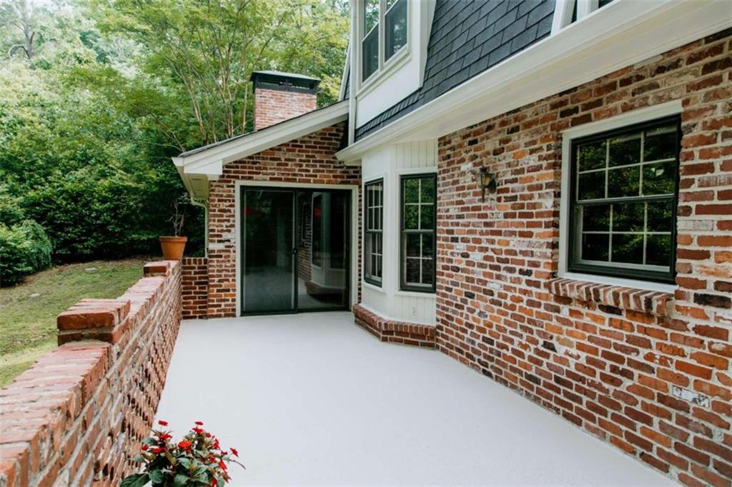 2610 Kings Lake Court
