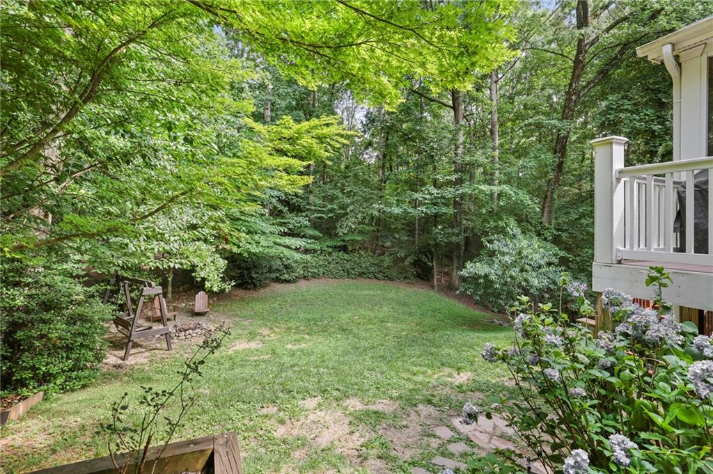 1739 W Nancy Creek Drive NE