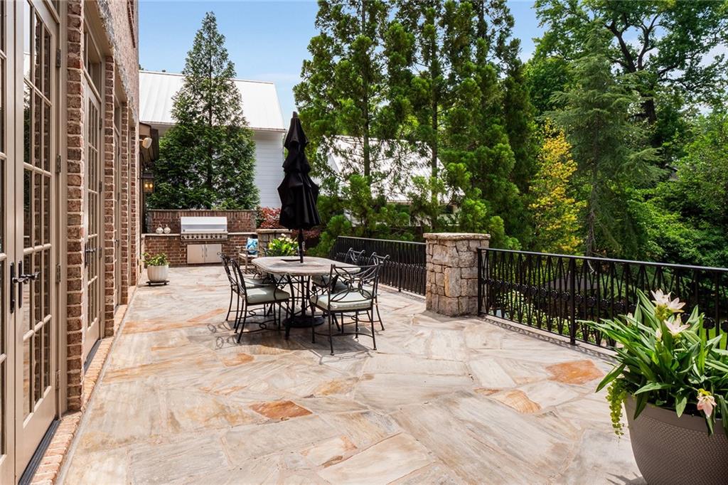 3140 Lanier Drive NE