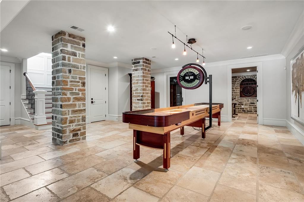 3140 Lanier Drive NE